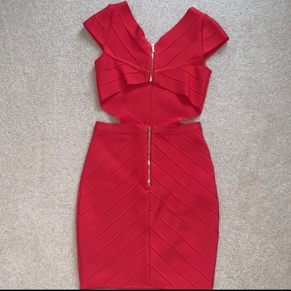 BNWT BEBE pinkish red cutout dress - Picture 10 of 10